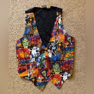 Super cute vintage Halloween vest!